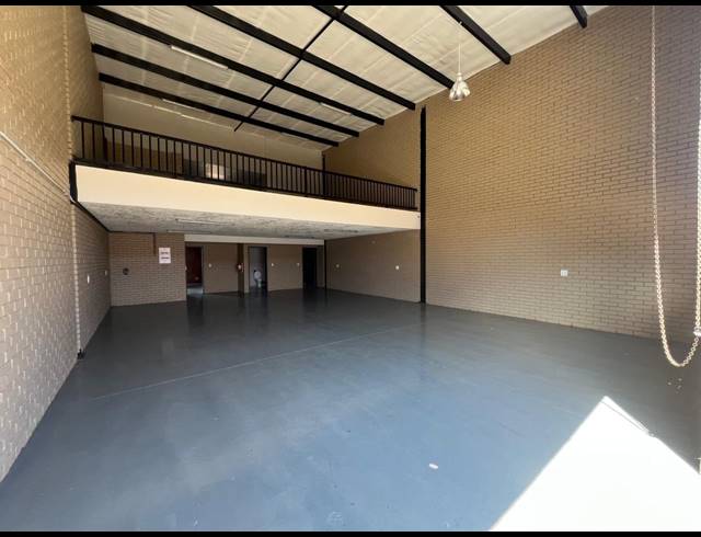 266M² WAREHOUSE TO LET IN HENNOPSPARK